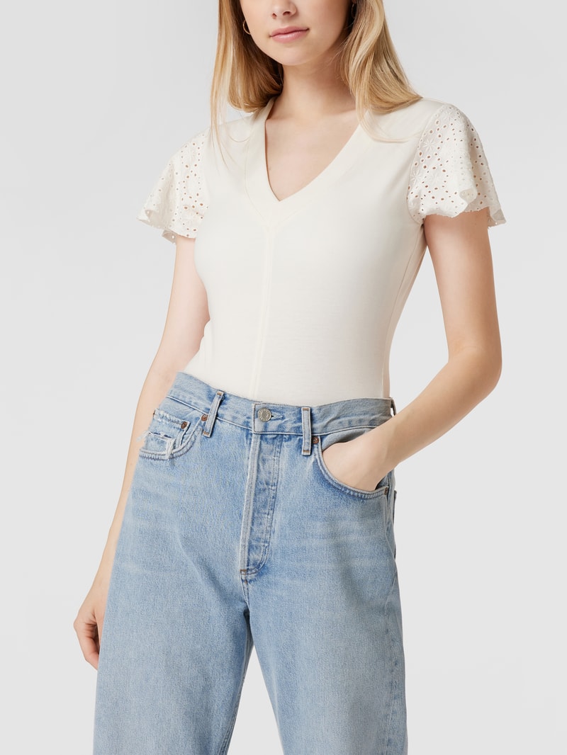Body mit Lochstickerei in offwhite