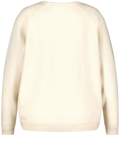 Wärmender Basic Pullover mit V-Ausschnitt