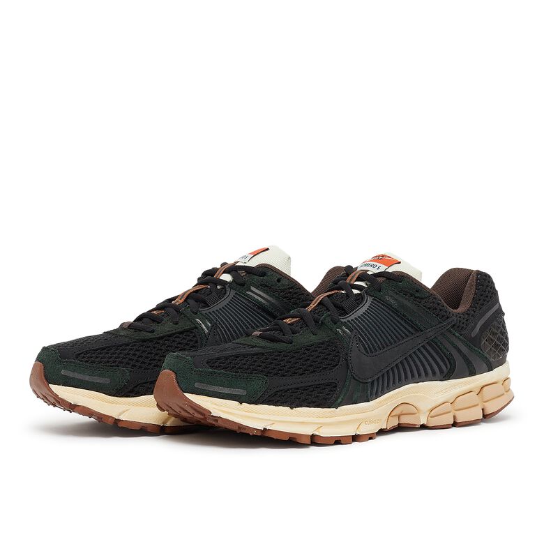 NIKE Zoom Vomero 5 PRM black/black-sesame-coconut milk