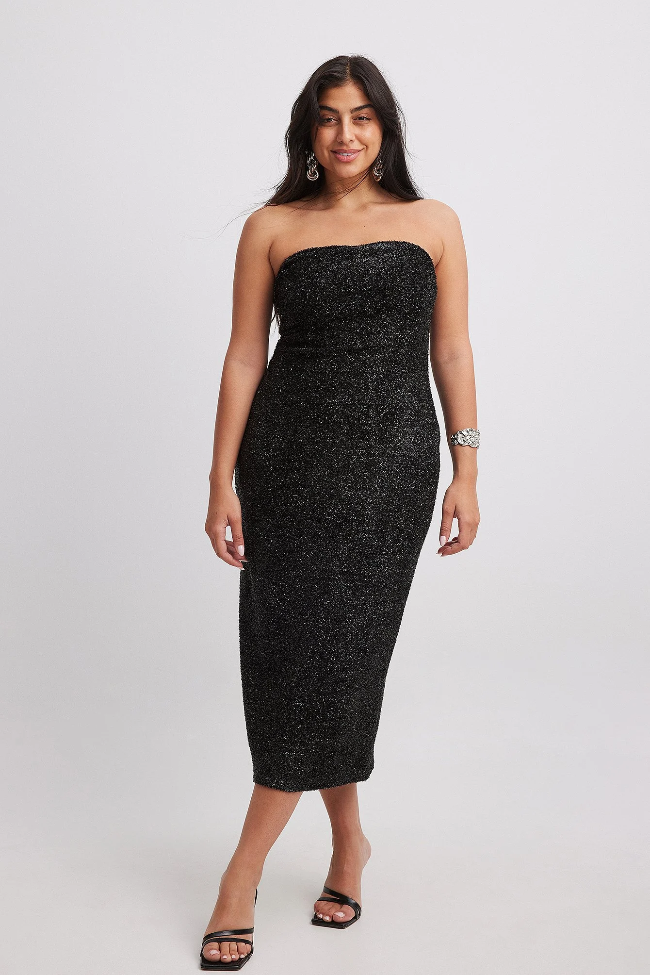 Glitzerndes Midikleid