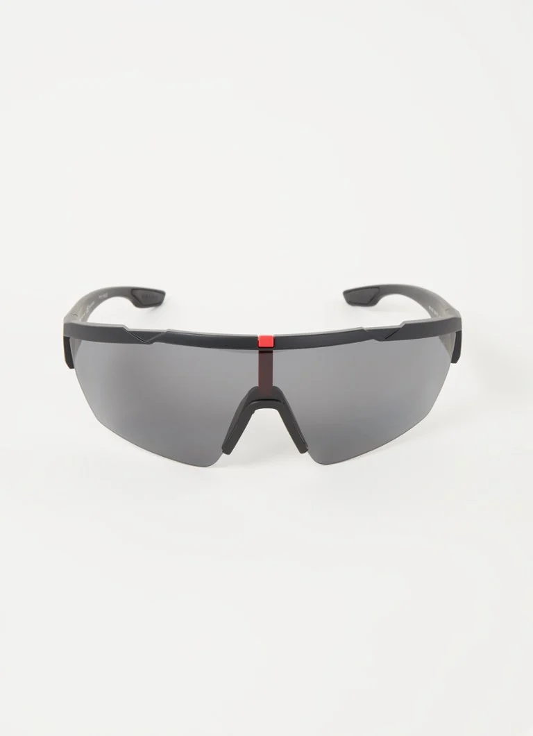 Prada Linea Rossa saulesbrilles PS03XS