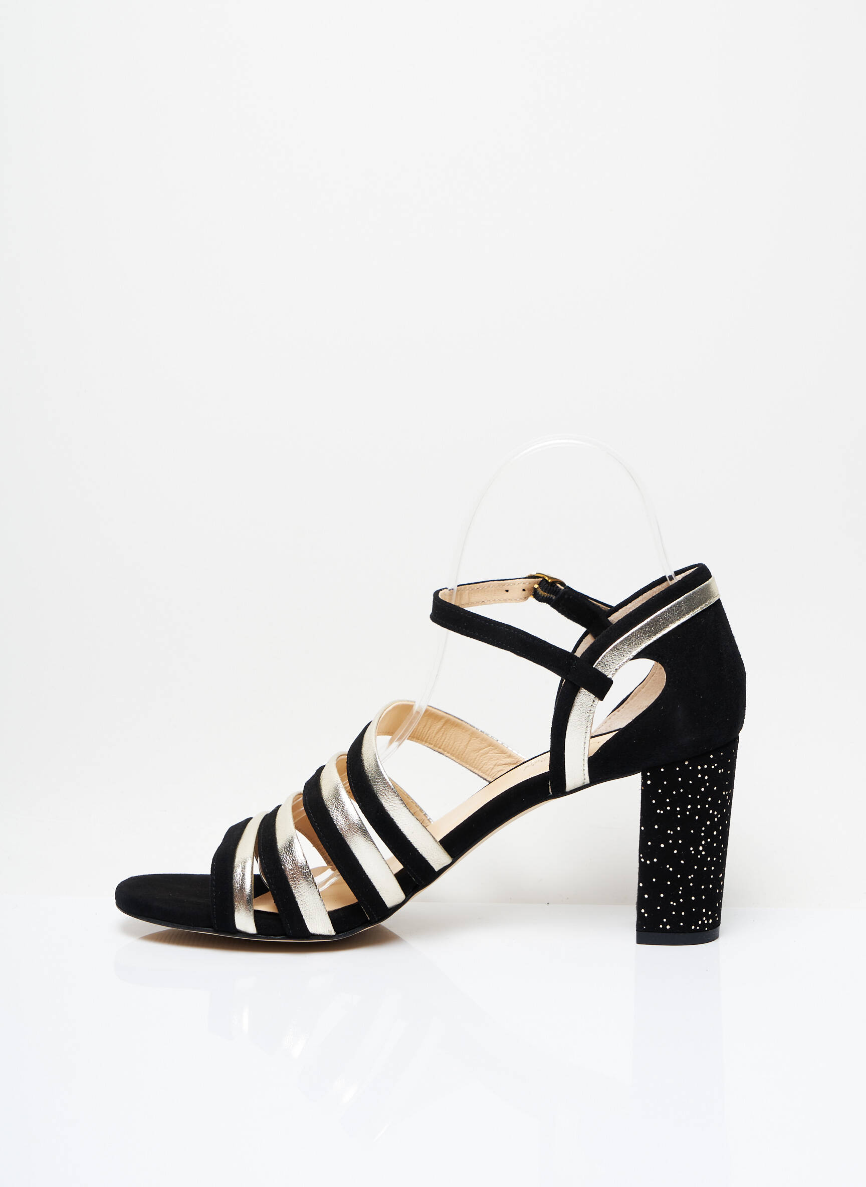 Mellow Yellow Sandales Nu Pieds Femme couleur noir