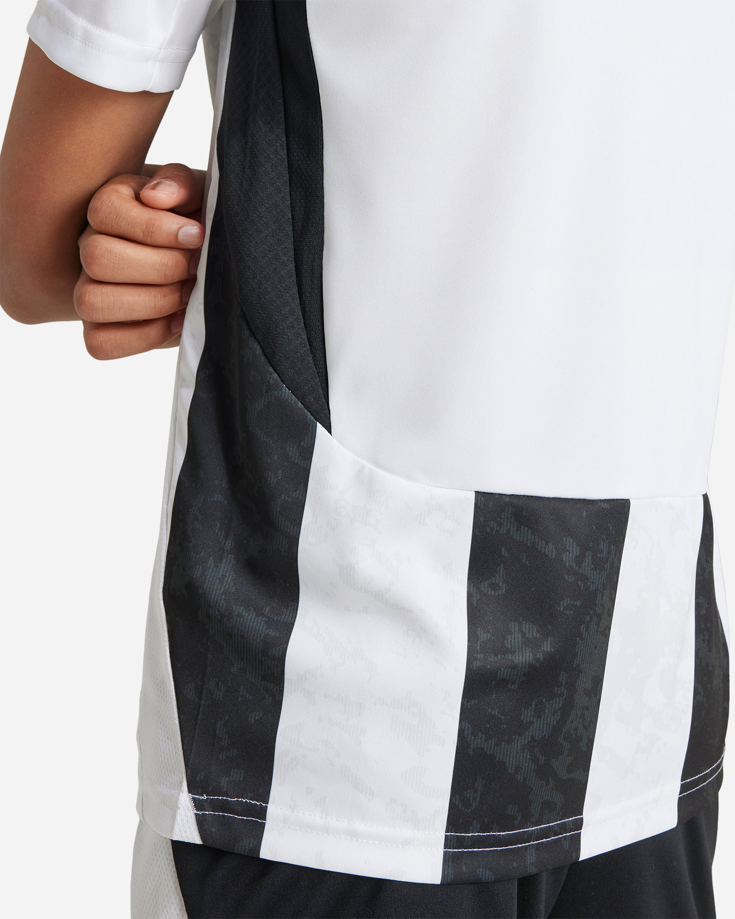 Oficiálny futbalový dres Adidas Juventus Home 24-25 Jr IT3552