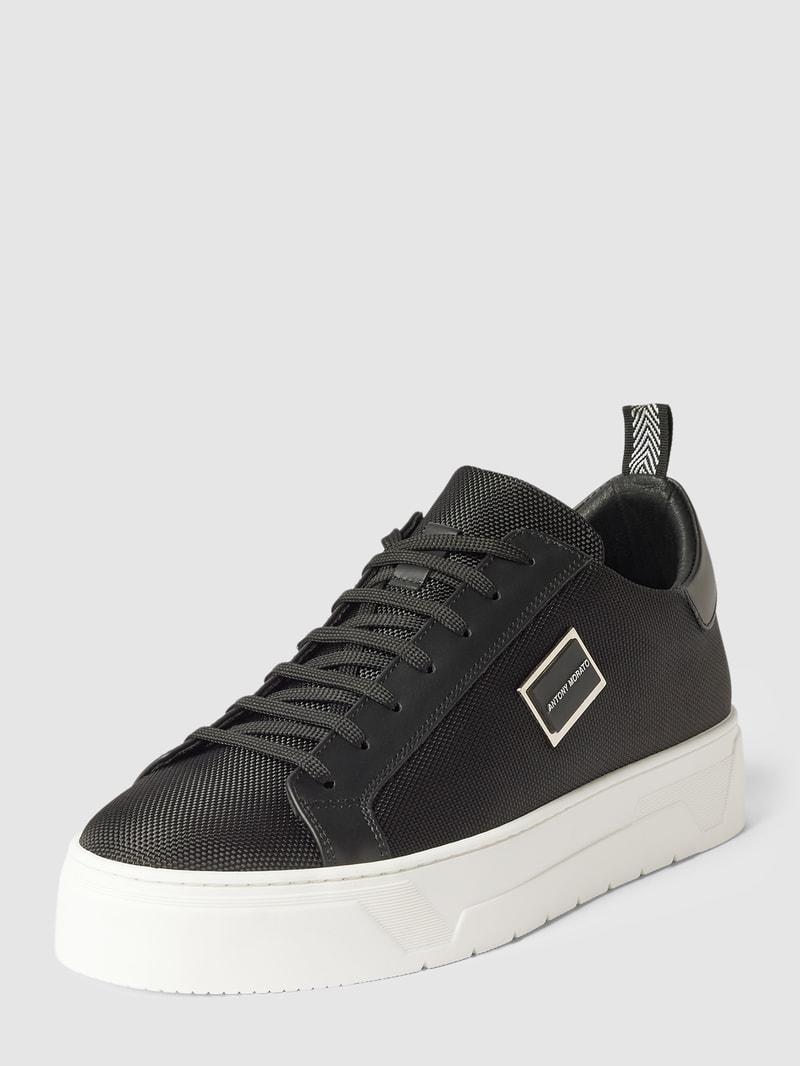 Sneaker mit Logo-Detail Modell 'New Metal' in schwarz