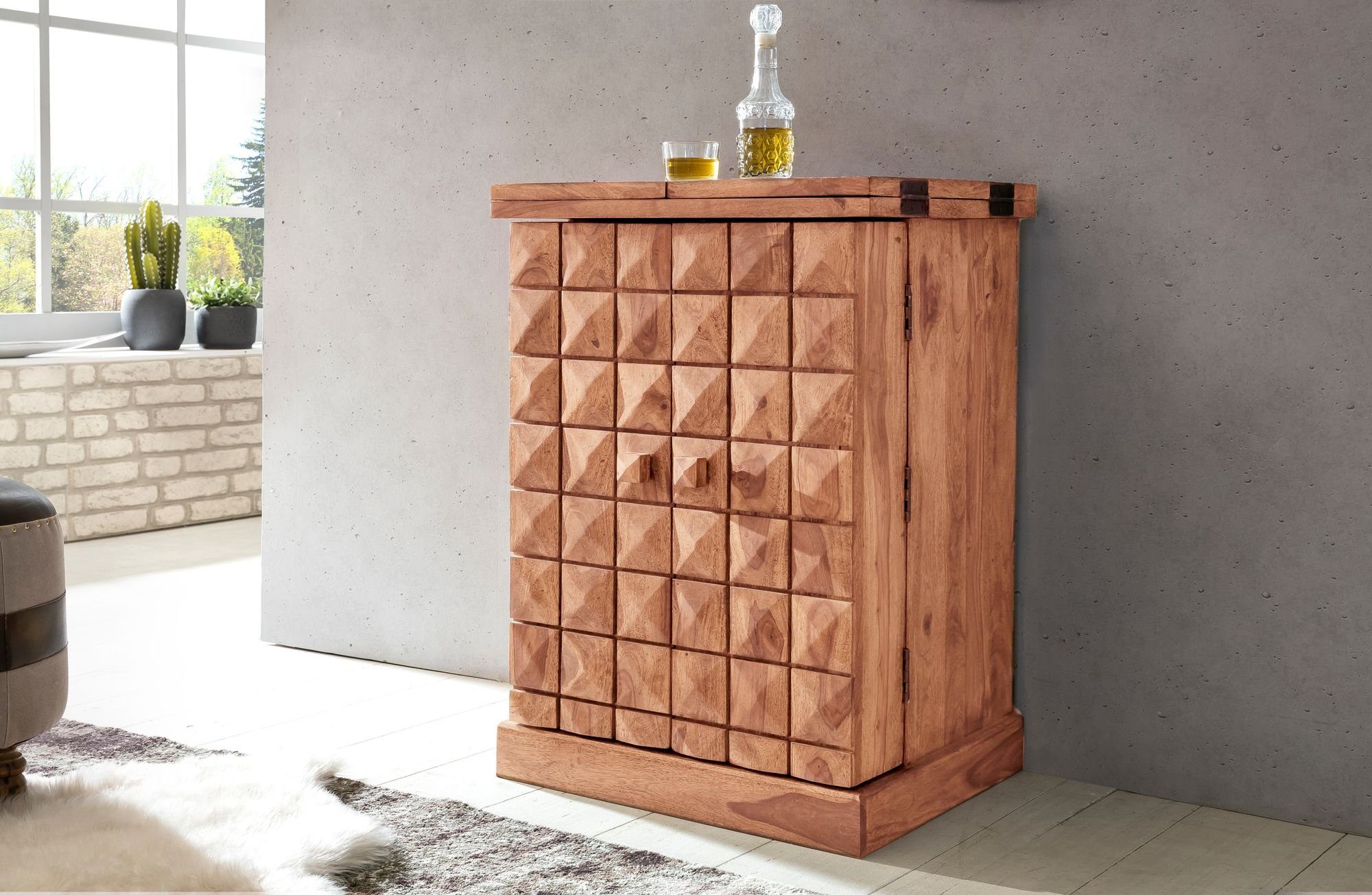 Wohnling Barschrank WL1.736 (Hausbar Akazie Massivholz 65x91x50 cm mit Türen) Weinbar Ausklappbar, Barschrank, Kleine Bar Buffet
