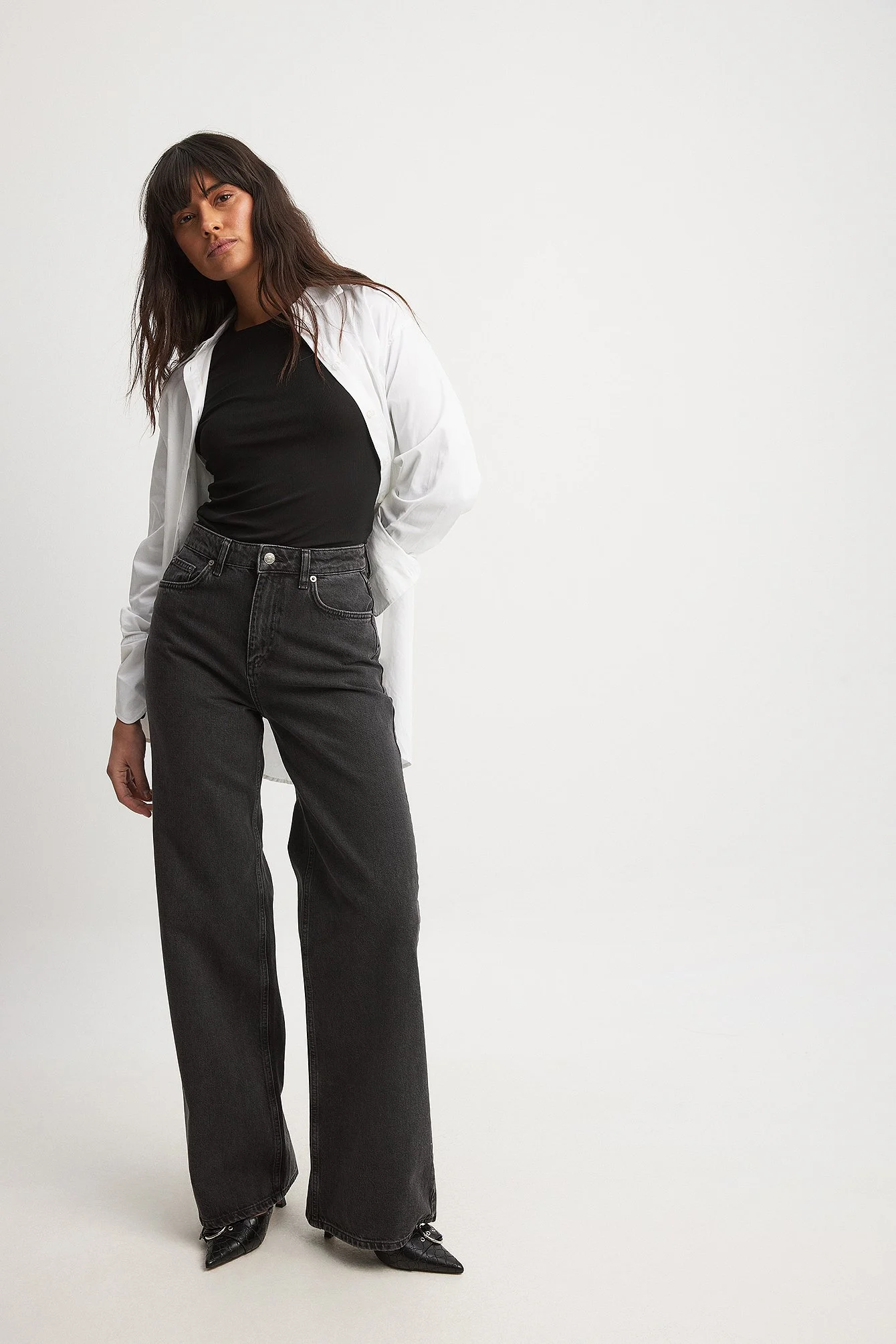 Weite Jeans mit hoher Taille