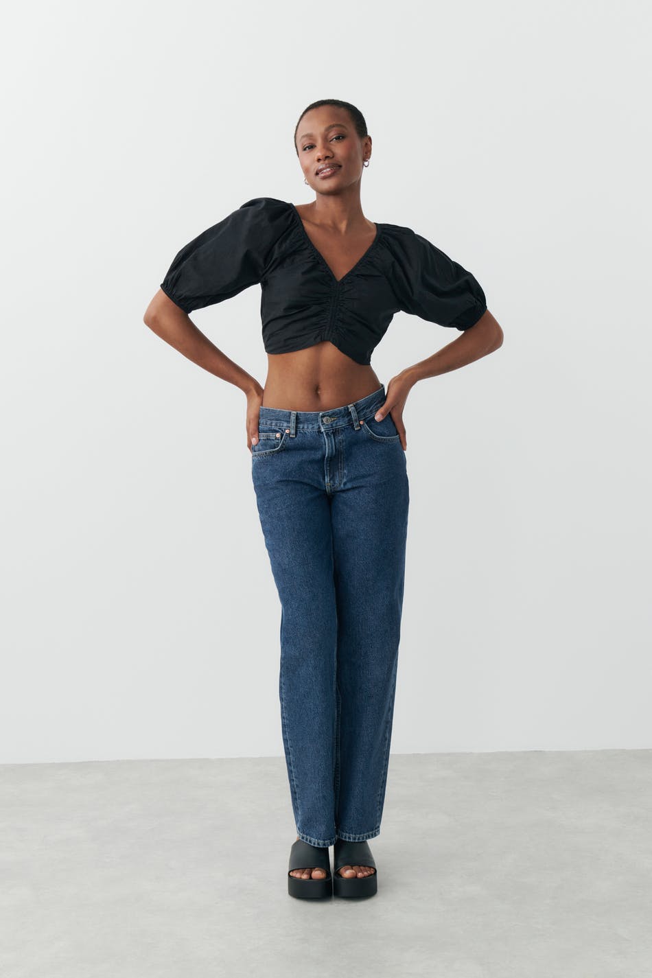 Puff sleeve blouse
