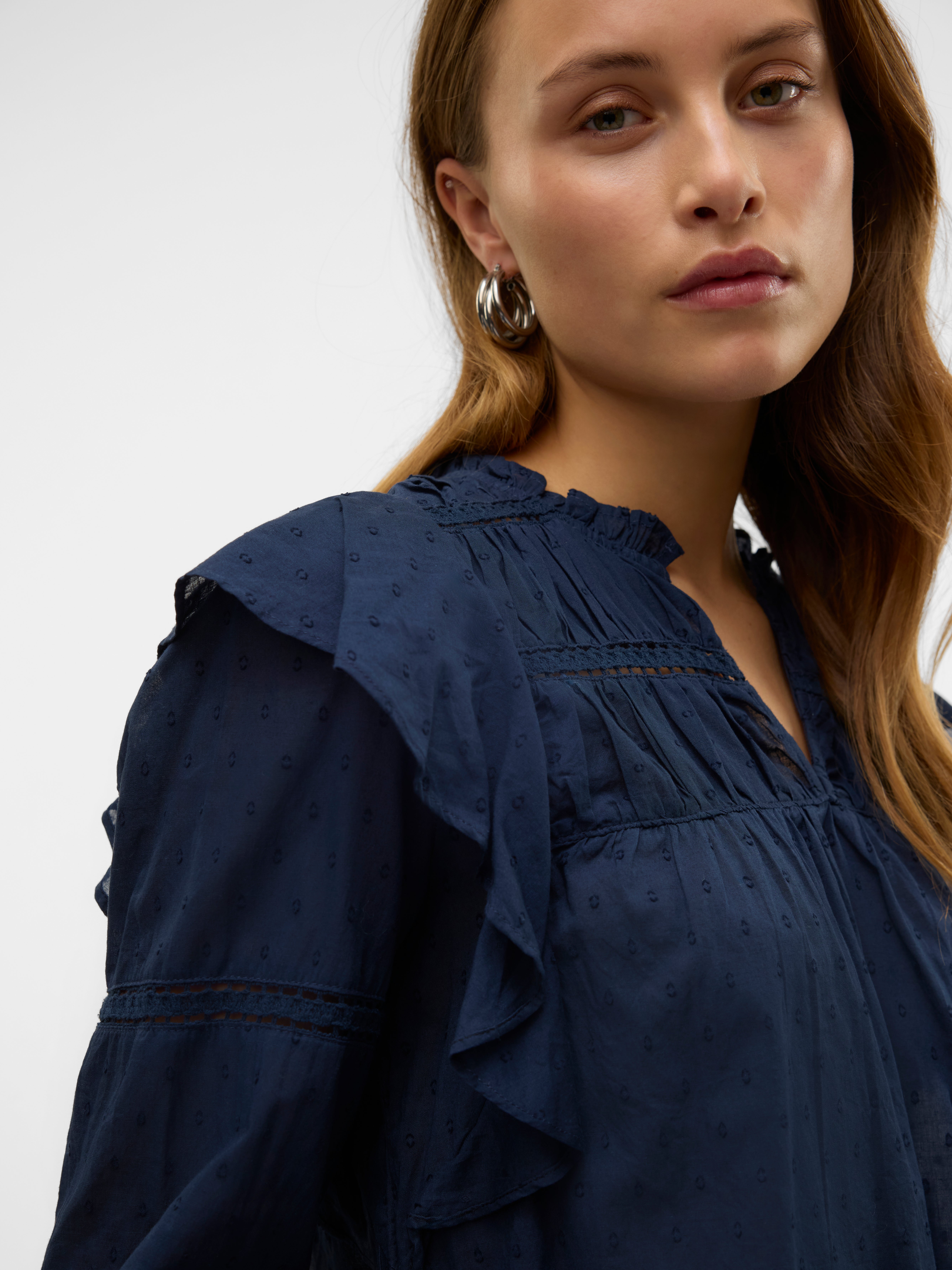 VMTRINE Top
