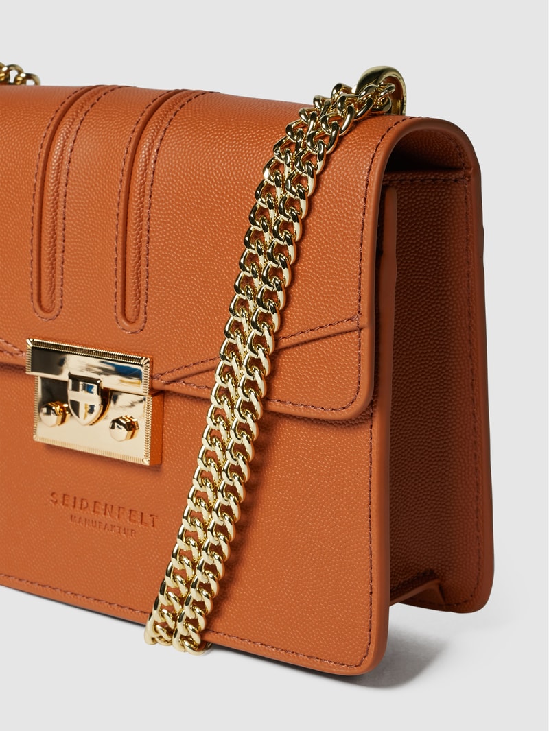 Crossbody Bag in Leder-Optik Modell 'Roros' in haselnuss braun