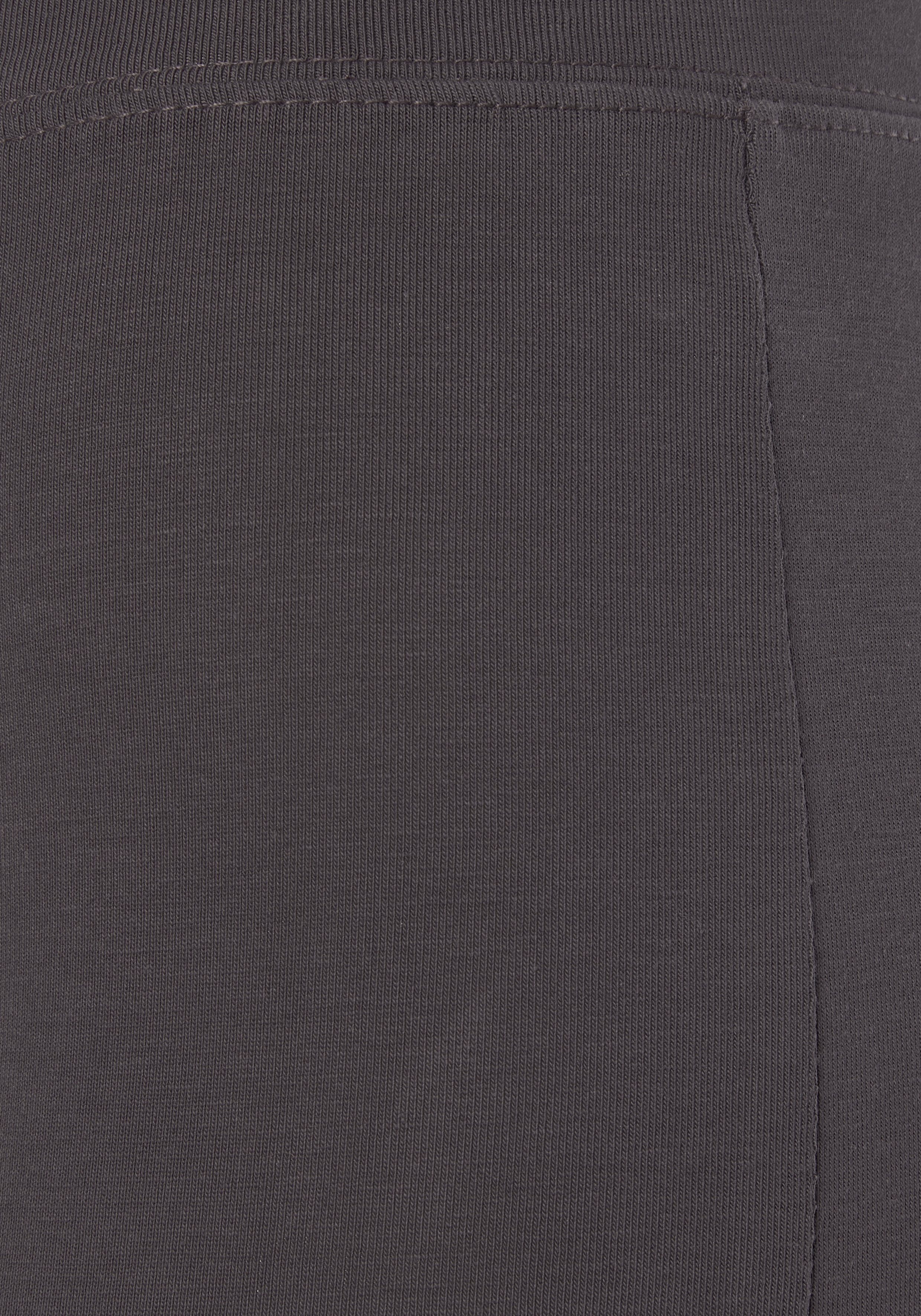 Bench. Loungewear Leggings mit Stickerei und Druck