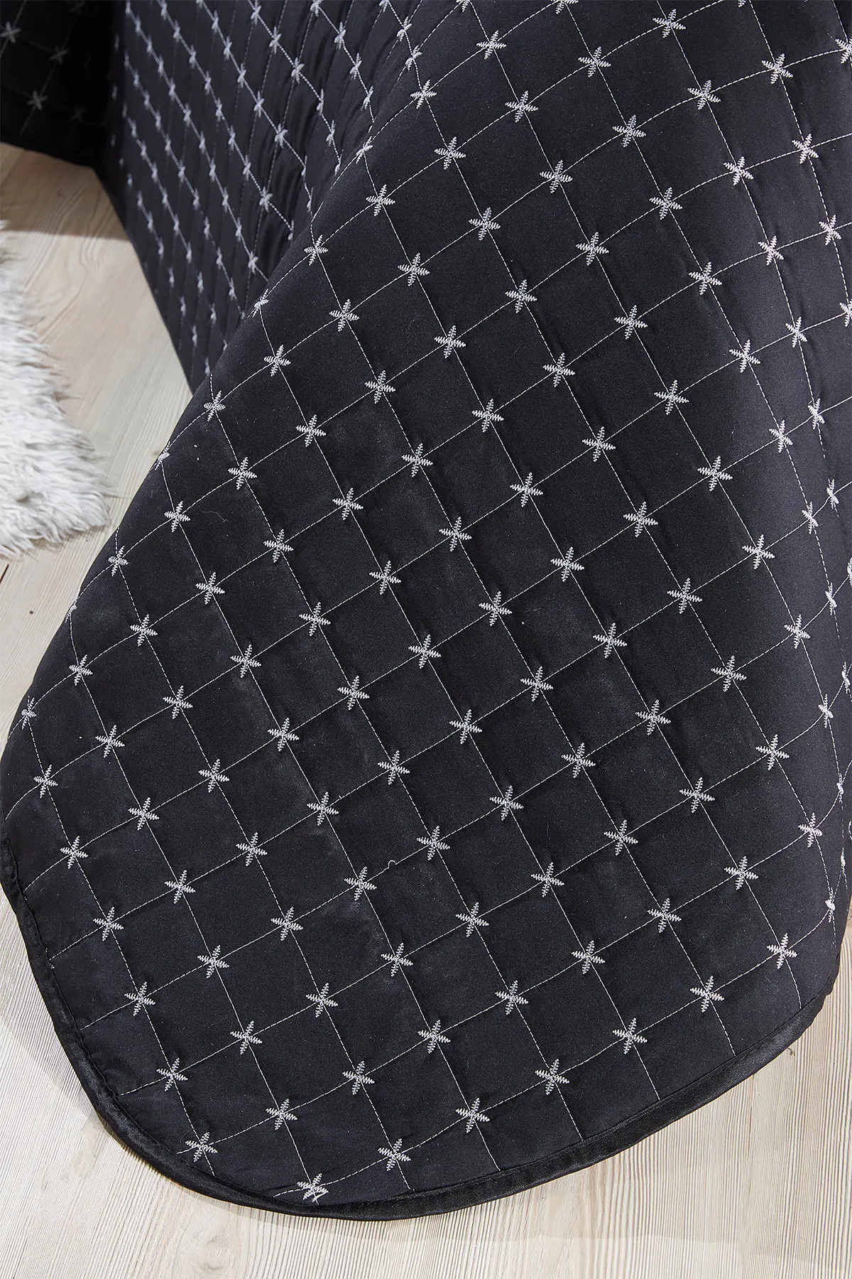 Çeyiz Diyarı  Gesteppte Tagesdecke „Star“ für Einzelbett, Schwarz