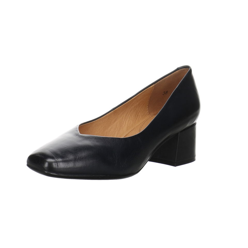 Caprice Pumps