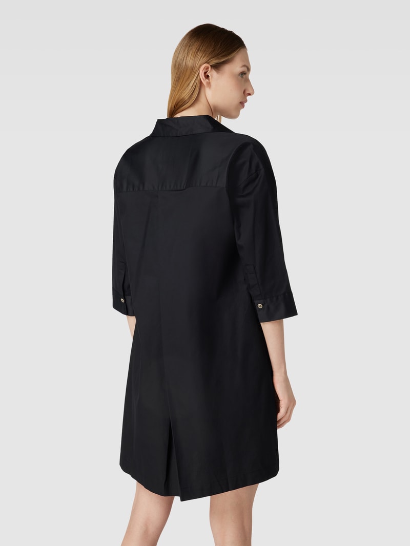 Knielanges Kleid mit V-Ausschnitt in schwarz