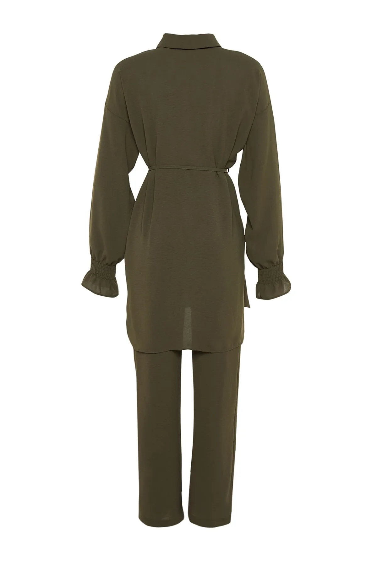 Trendyol Modest  Khakifarbenes Aerobin-Hemd-Hosen-Set aus gewebtem Stoff mit Gürtel TCTSS23US00018