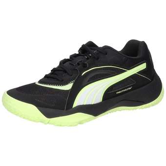 PUMA Solarstrike Hallensport in schwarz