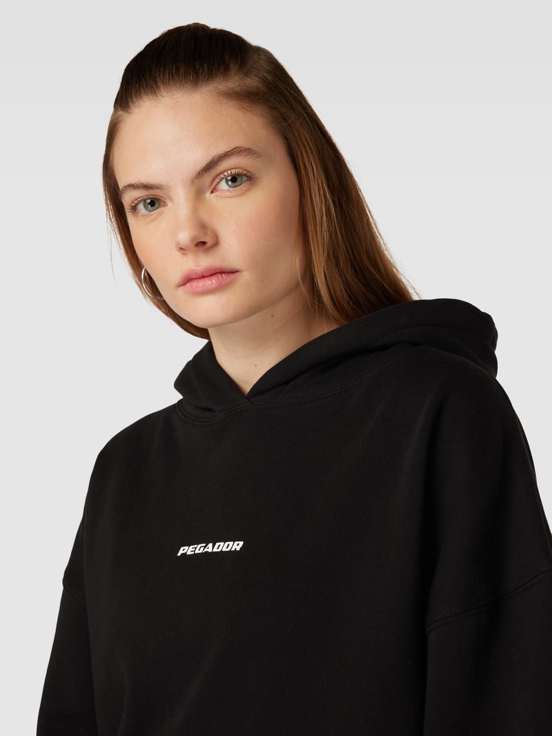 Hoodie mit Kapuze Modell 'ATNA' in black