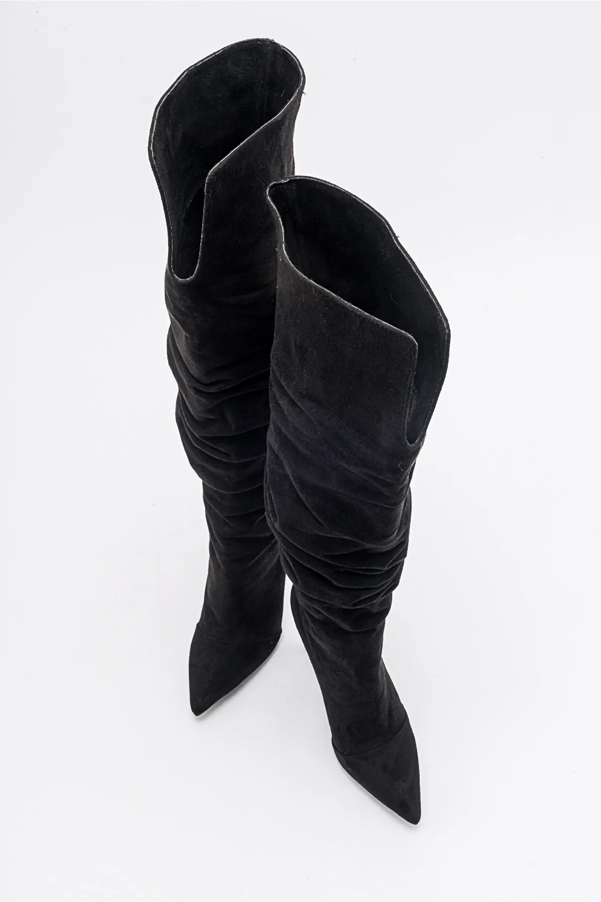 LuviShoes  POLINA Damen-Stiefel mit Absatz aus schwarzem Wildleder