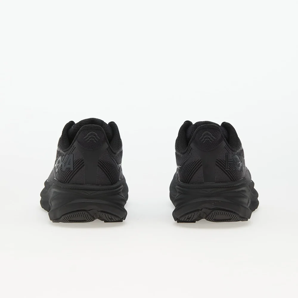 Hoka Clifton 9 1132210-BBLC / schwarz