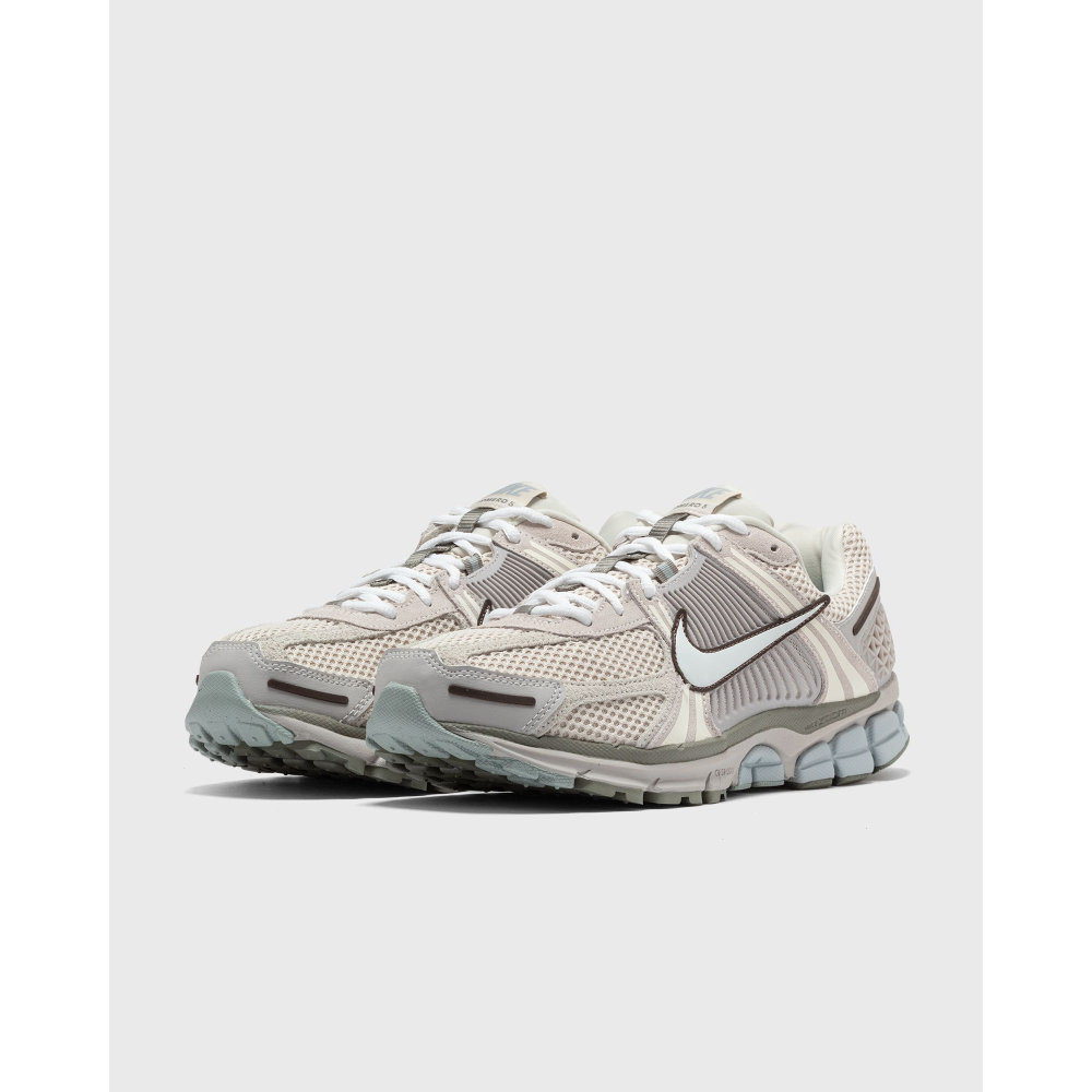 Nike Zoom Vomero 5 SE FZ3653-104 / braun