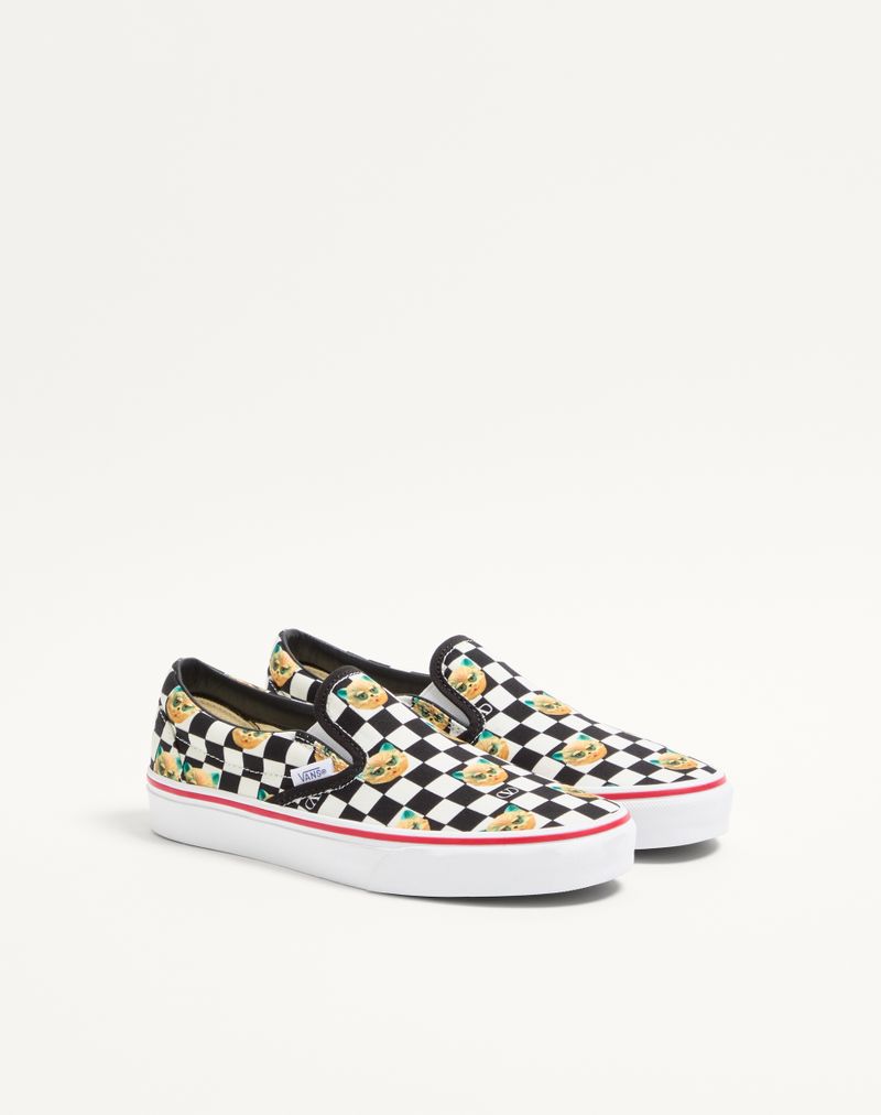 Baskets slip-on Valentino Garavani et Vans en tissu imprimé Le Chat De La Maison et motif à damier VLogo.