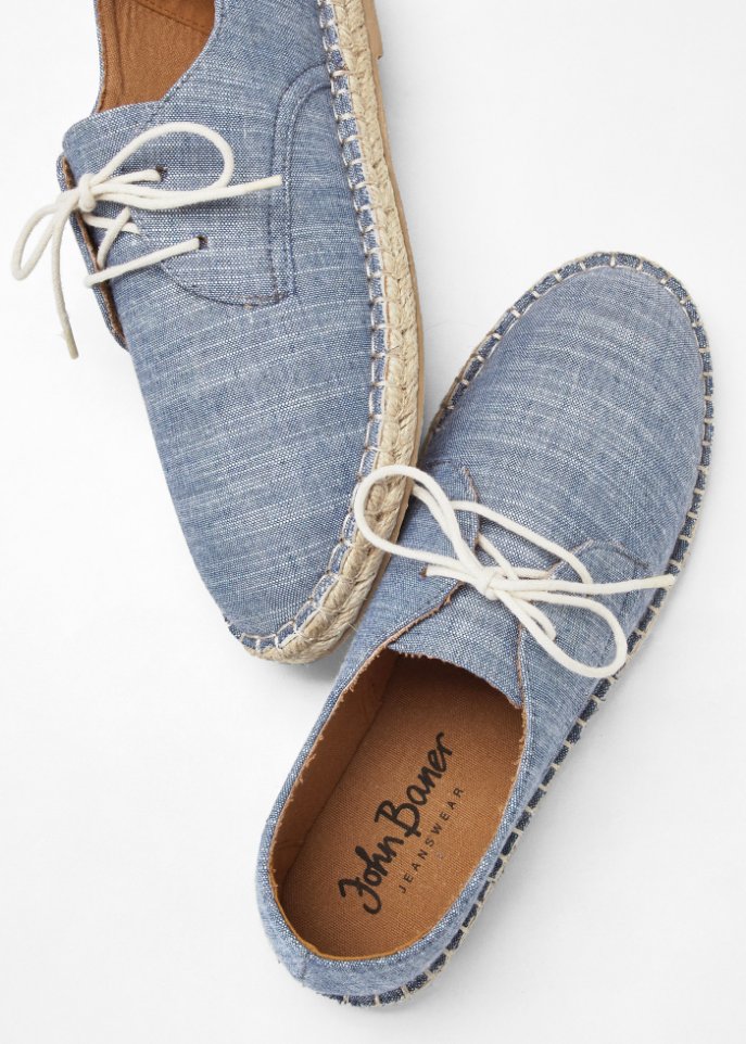 Schnürschuh
