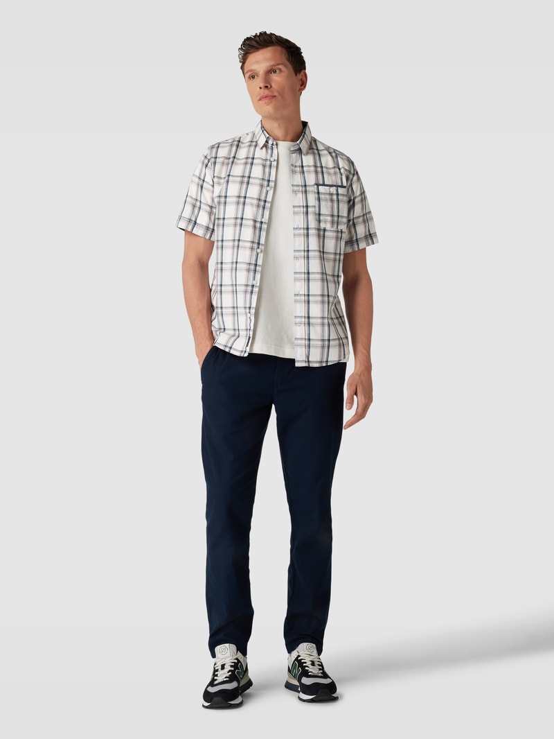 Freizeithemd mit Kentkragen in offwhite