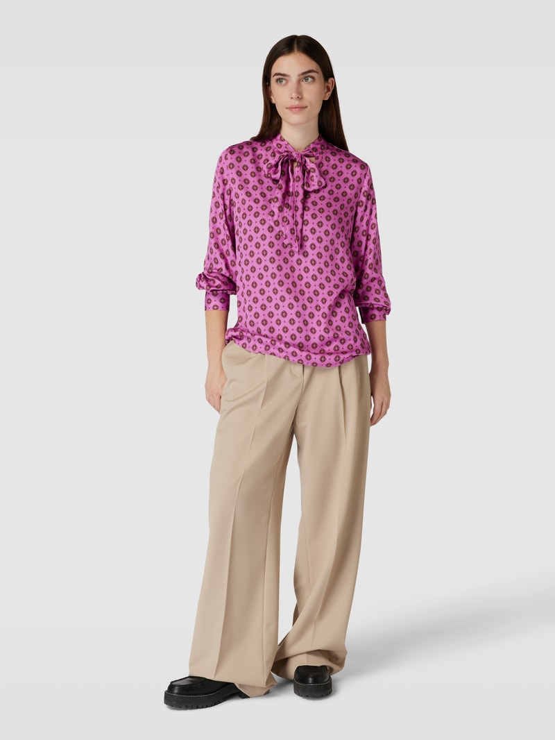 Schluppenbluse aus reiner Viskose mit Allover-Muster in pink