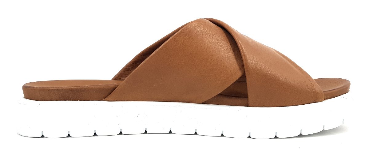 Maca Kitzbühel 3033 Braun brandy