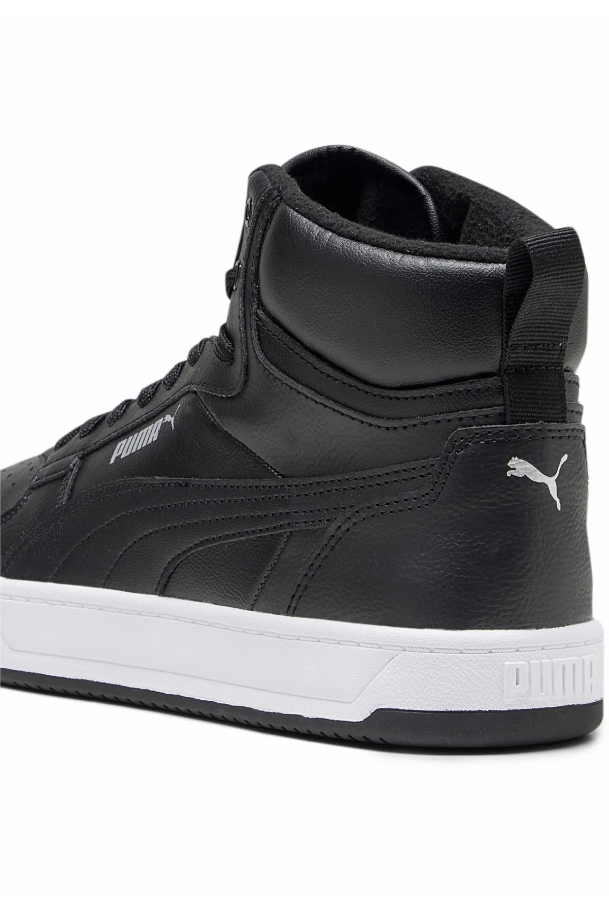 Puma  Caven 2.0 Mid WTR Sneakers