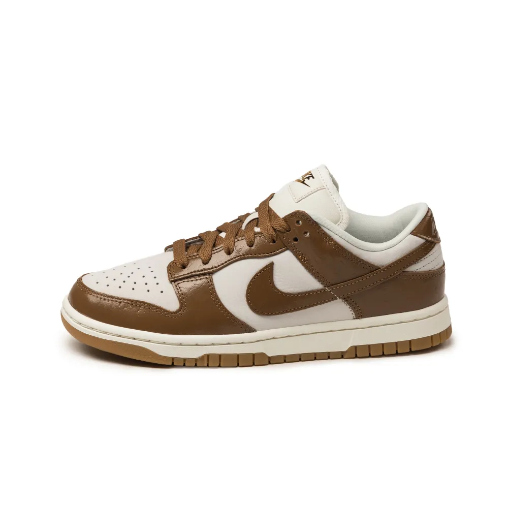 Nike Dunk Low WMNS LX FJ2260 001 / braun