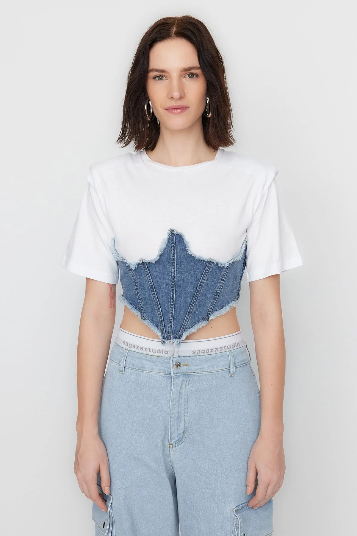 Trendyol Collection  X Sagaza Studio Blaues Korsett mit detailliertem Denim-Bustier TCLSS23BZ00004