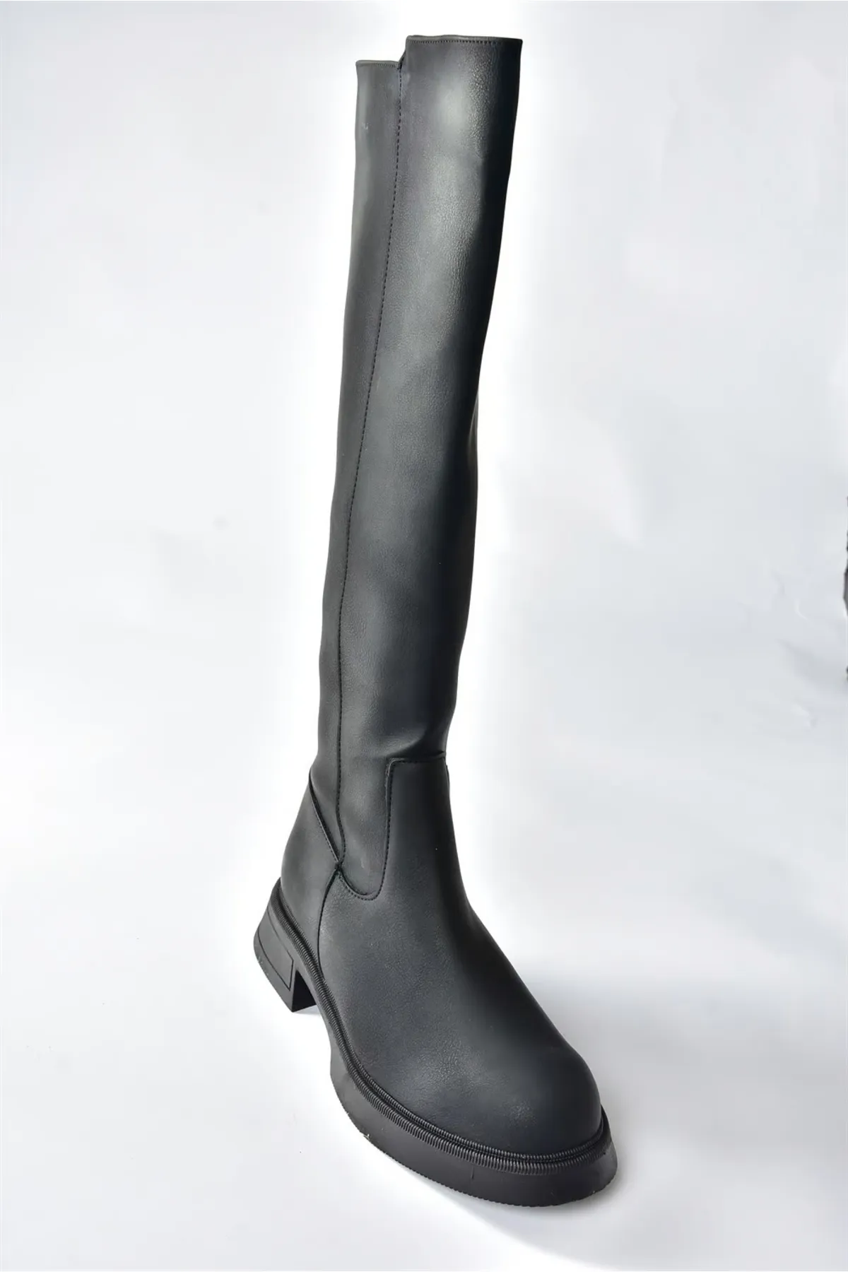 Fox Shoes  Schwarze Daily-Damenstiefel mit niedrigem Absatz N674265109