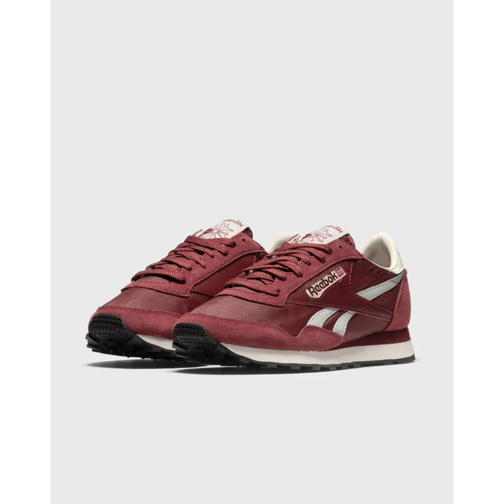 Reebok Aztec II H04982 / rot