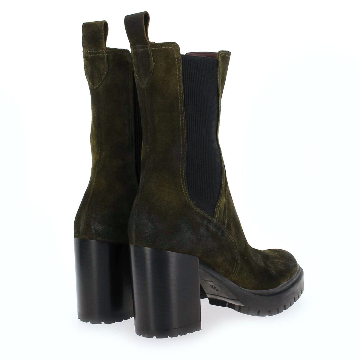 Emanuele Crasto   555003 - Kaki