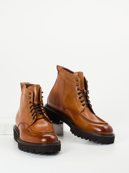 Boots-47012890547 Konstantin Starke