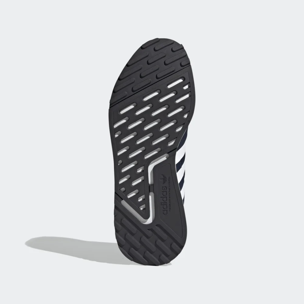 adidas Multix FX5117 / blau