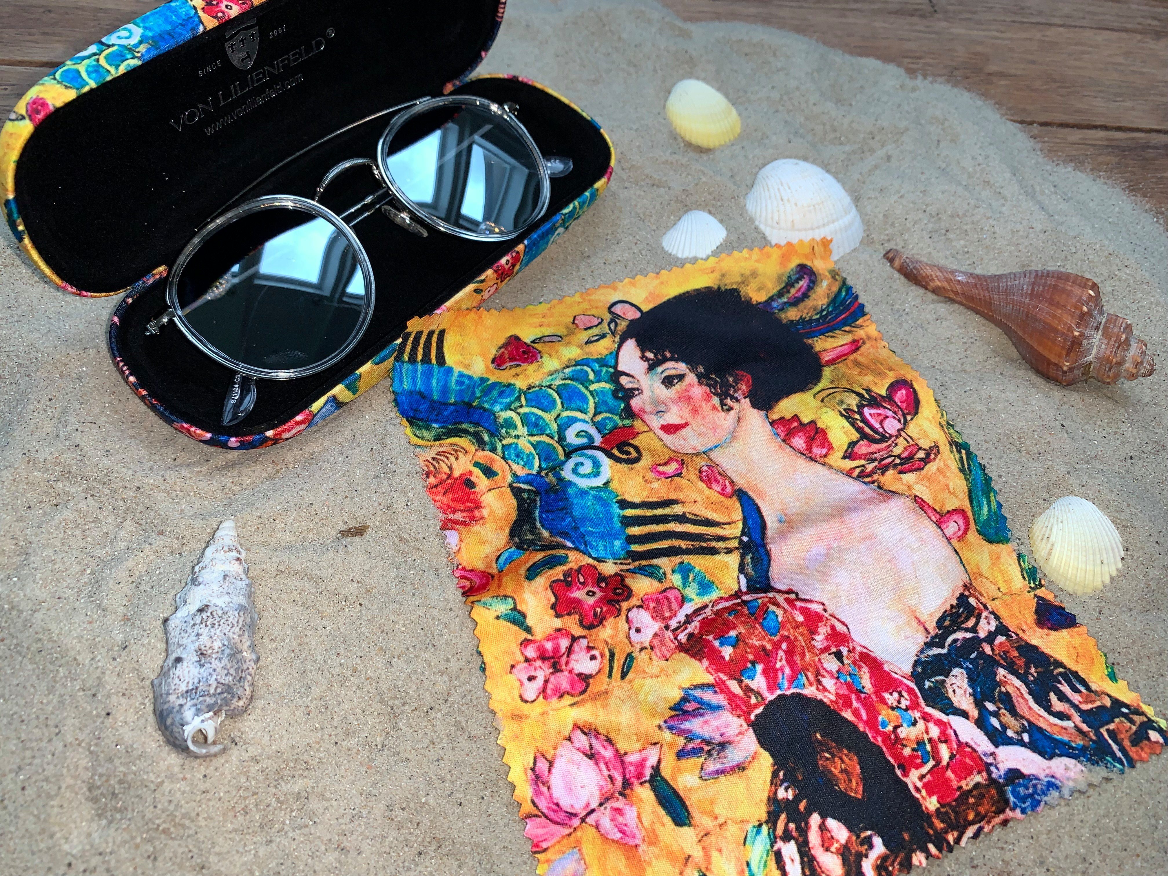 von Lilienfeld Brillenetui Brillenetui Gustav Klimt Dame mit Fächer Kunst Brillenbox, stabiles mit Mikrofaser bezogenes Hardcase
