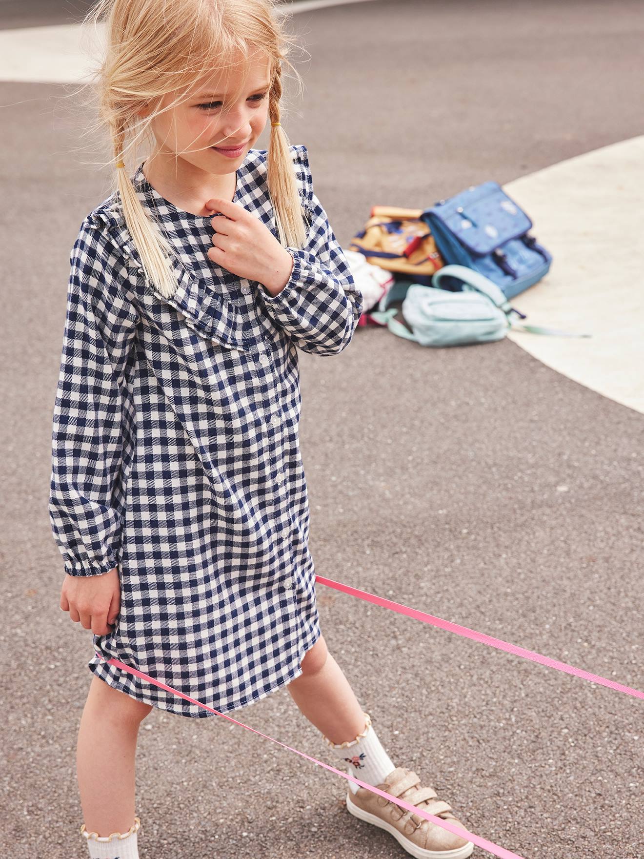 Robe volantée à carreaux fille carreaux encre