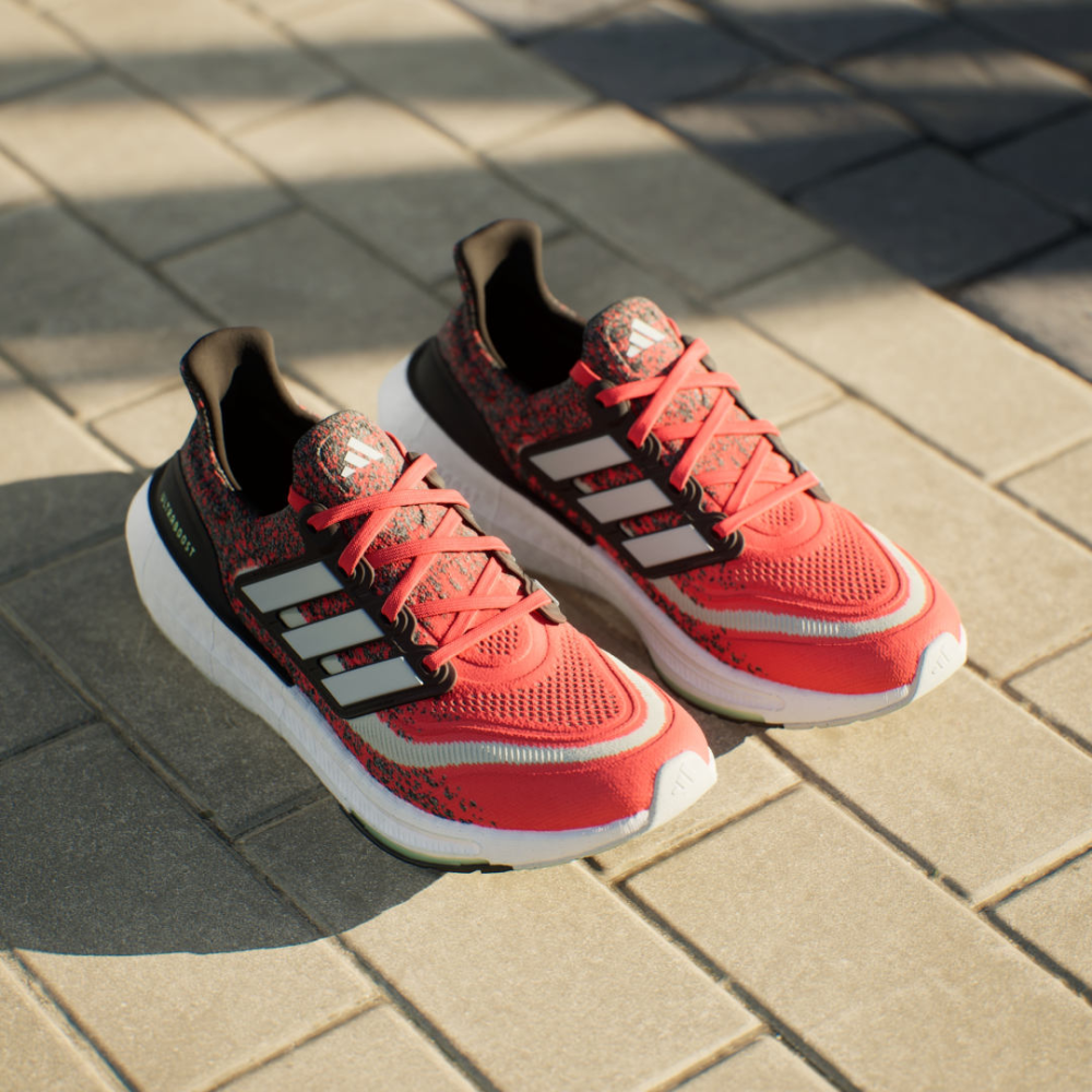 adidas Ultraboost Light ID3277 / rot
