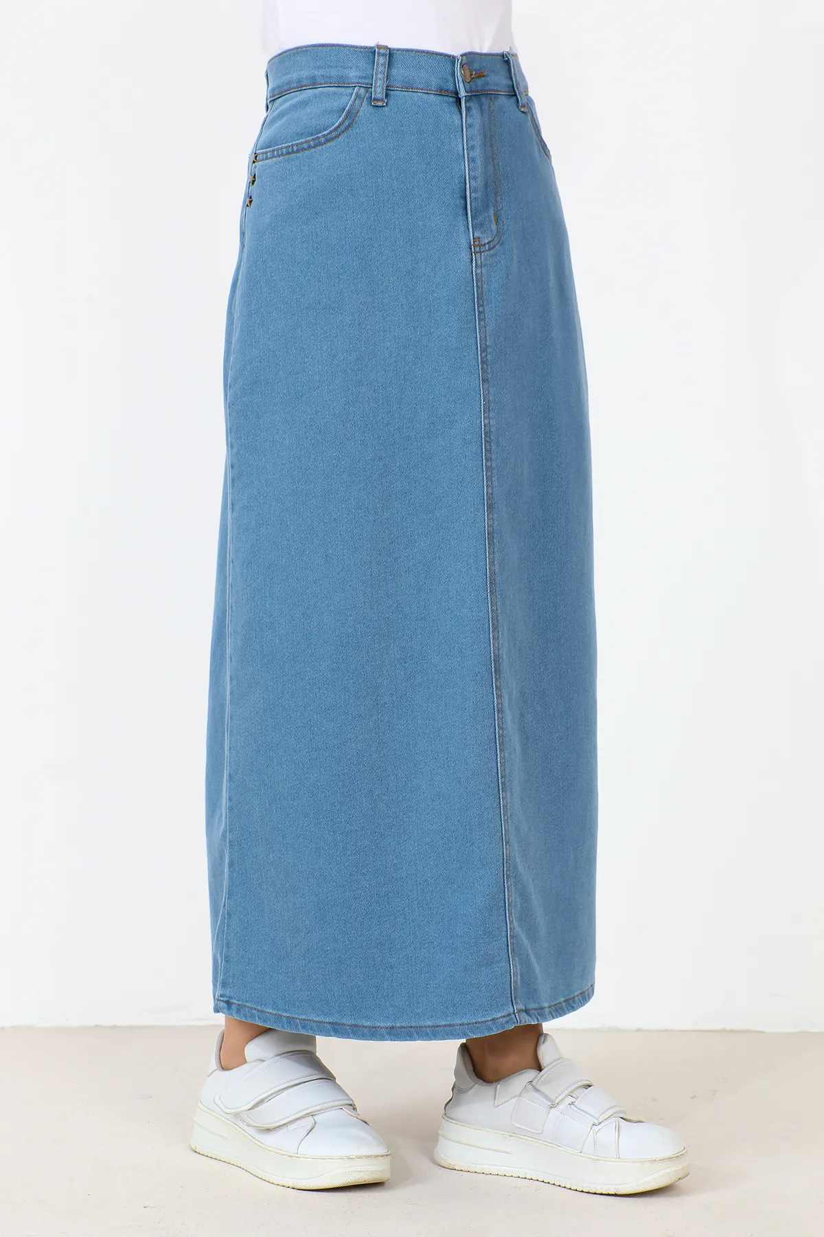 Tesettür Dünyası  Sternendetaillierter Jeansrock TSD231010 Hellblau