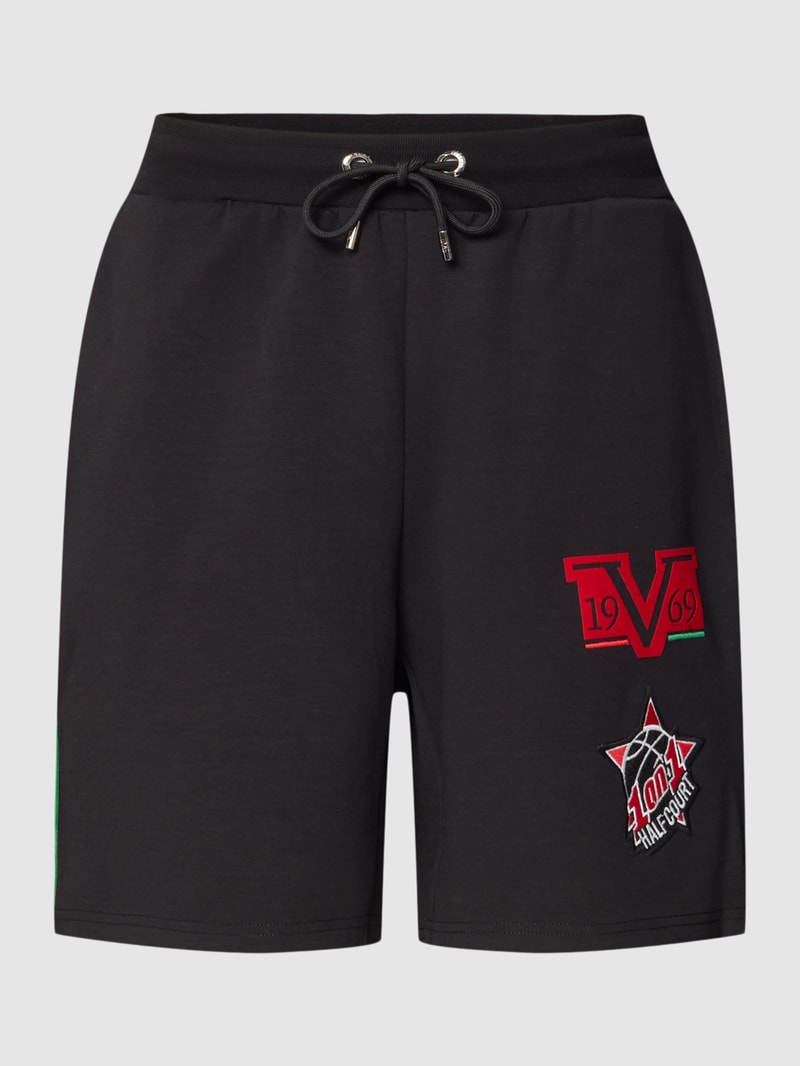 Sweatshorts mit Kontraststreifen in schwarz