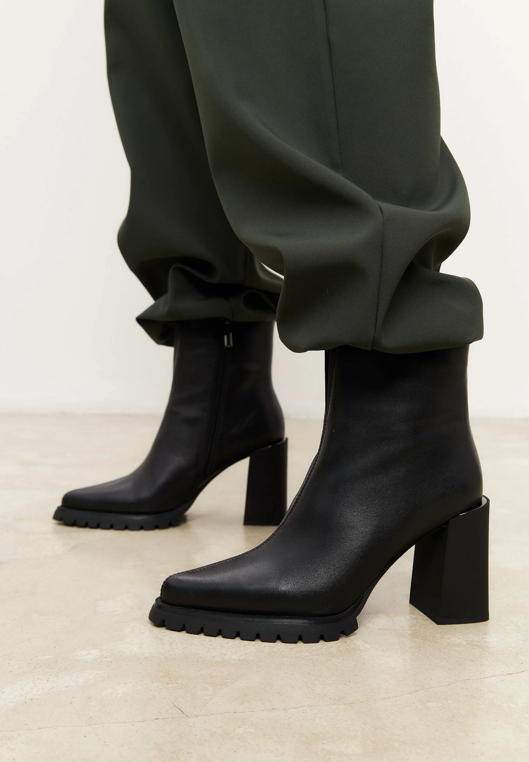 Botines de tacón Cesare Gaspari
