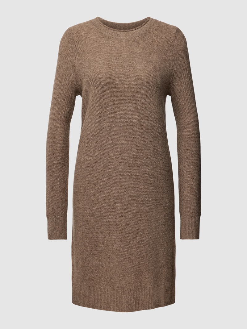 Knielanges Strickkleid mit geripptem Rundhalsausschnitt in haselnuss braun