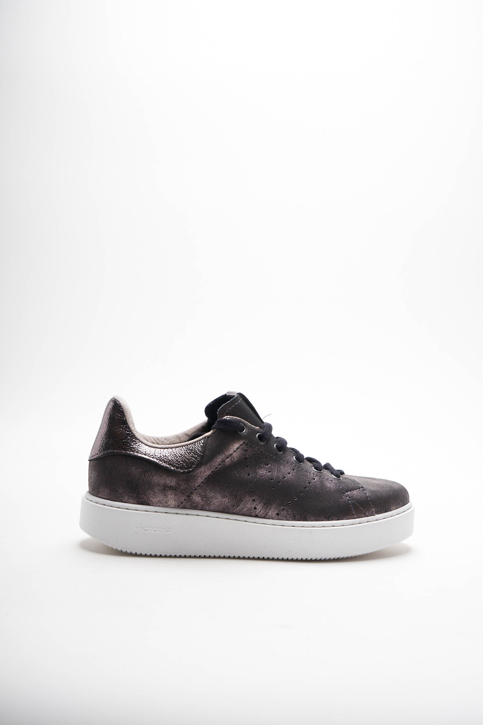 Victoria Baskets Femme couleur gris