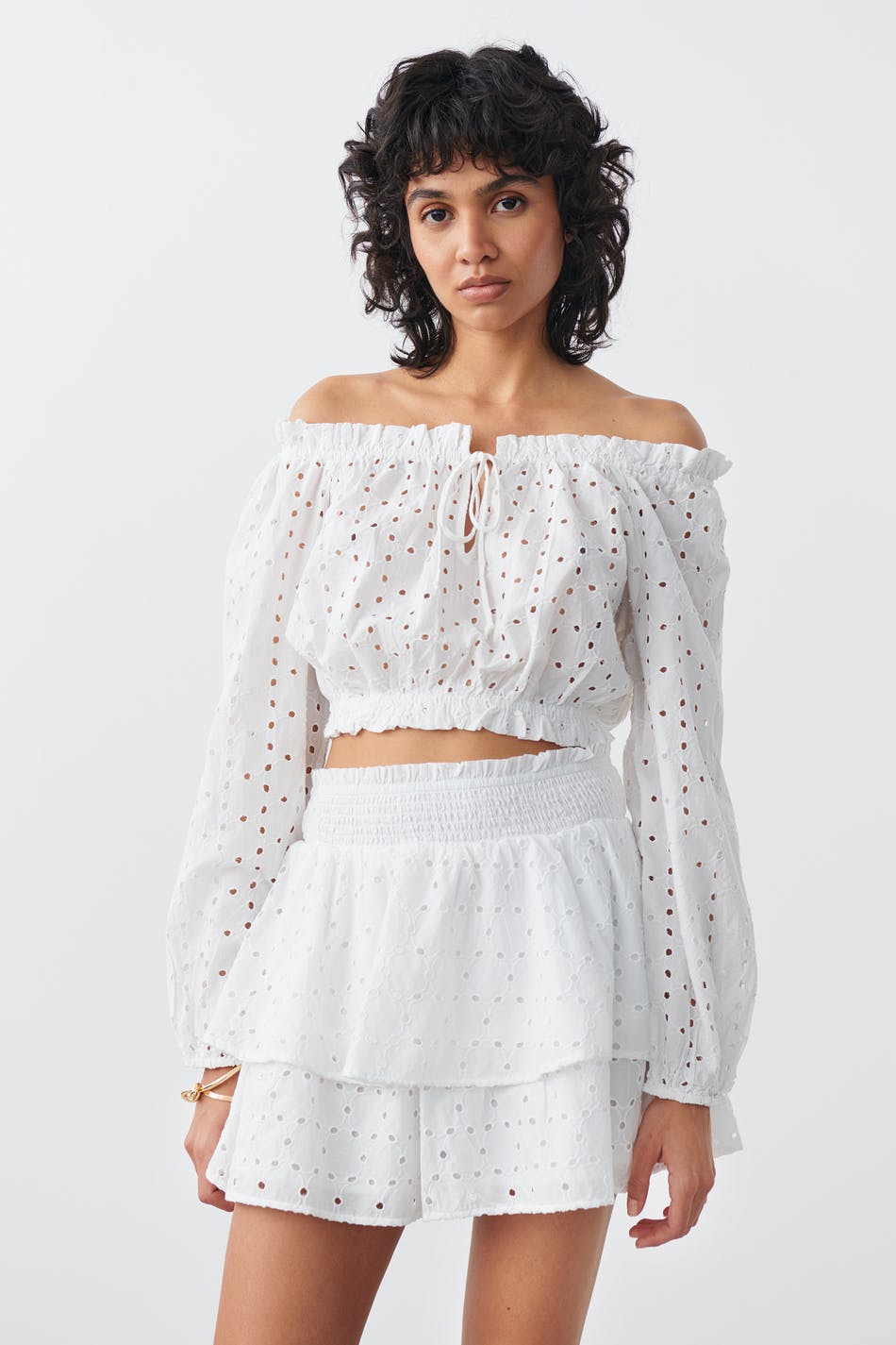 Broderie anglaise blouse