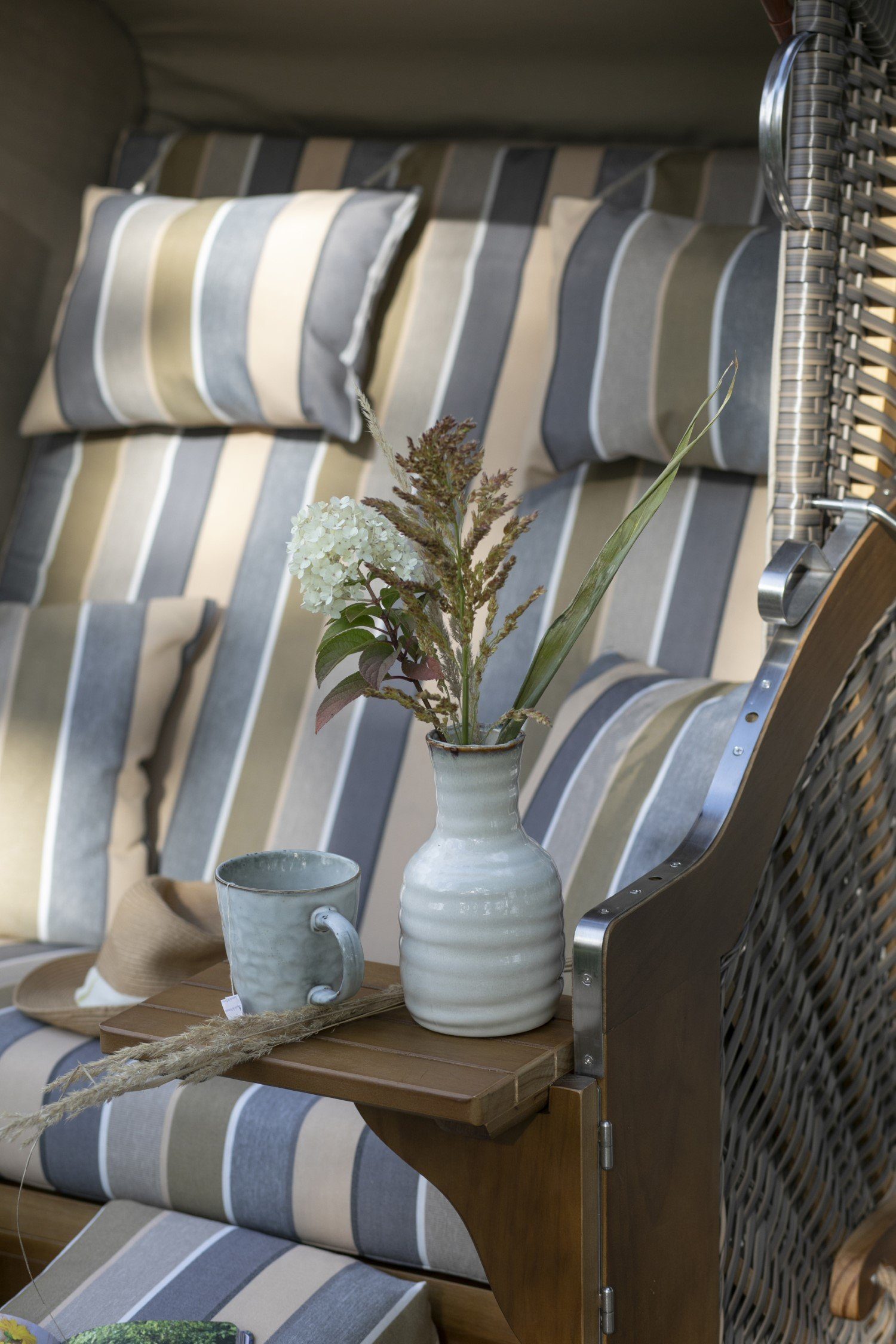 bene living Strandkorb Schleswig Pinie 2-Sitzer - PE mokka - Modell 557, BxTxH: 120x80x160 cm, Volllieger, Ostsee-Strandkorb Komplettset