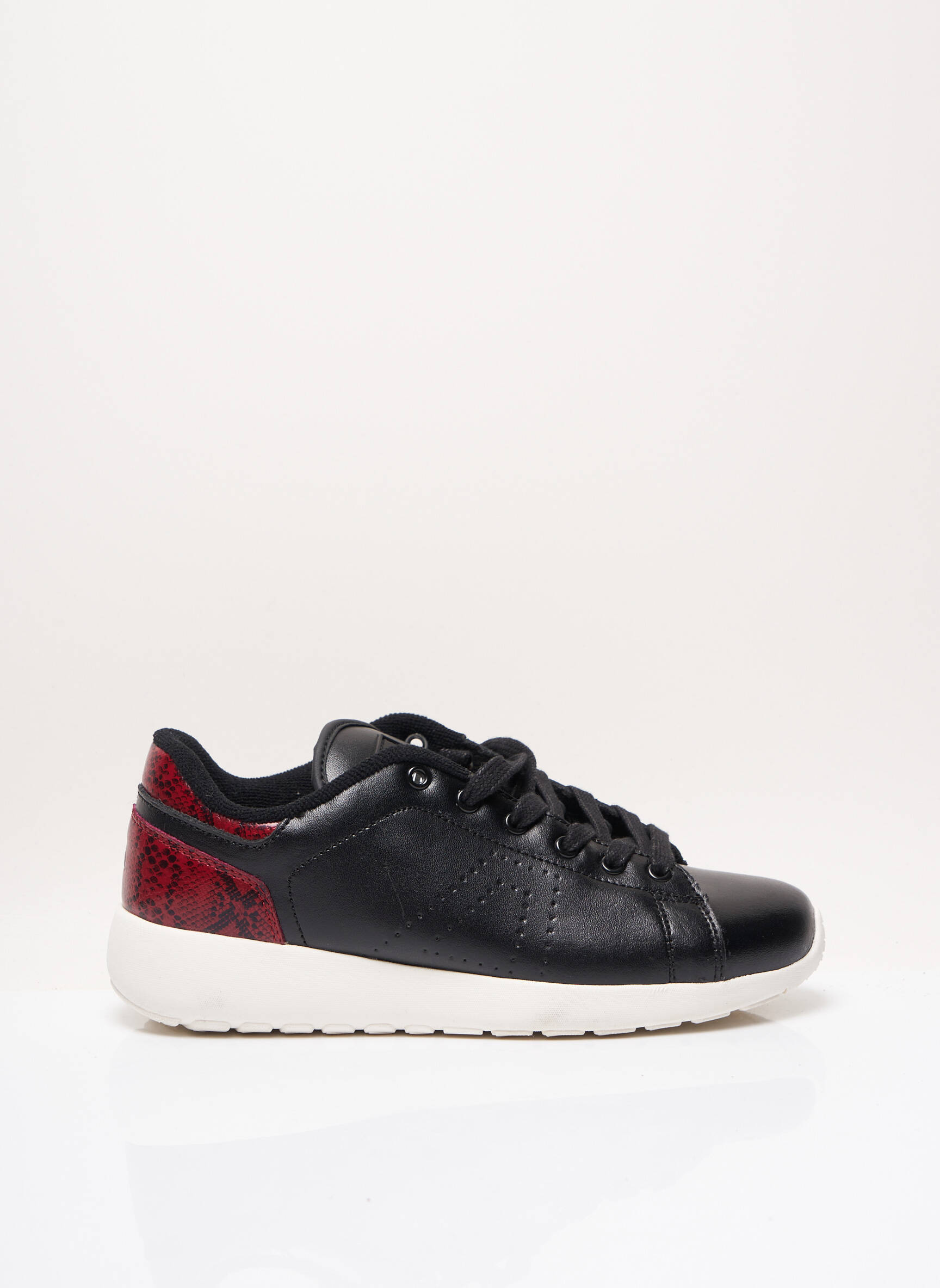 Asfvlt Baskets Femme couleur noir