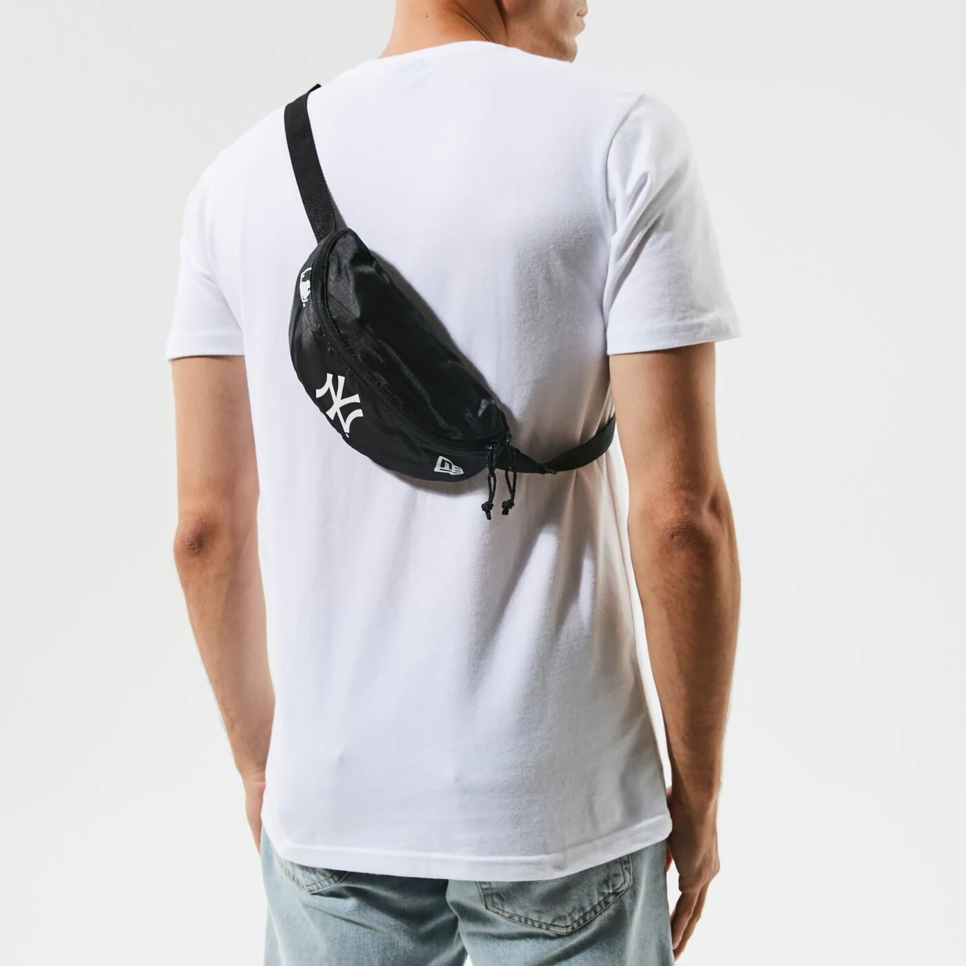 NEW ERA NIERENTASCHE MLB MINI WAIST BAG NYY BLK NEW YORK YAN Schwarz
