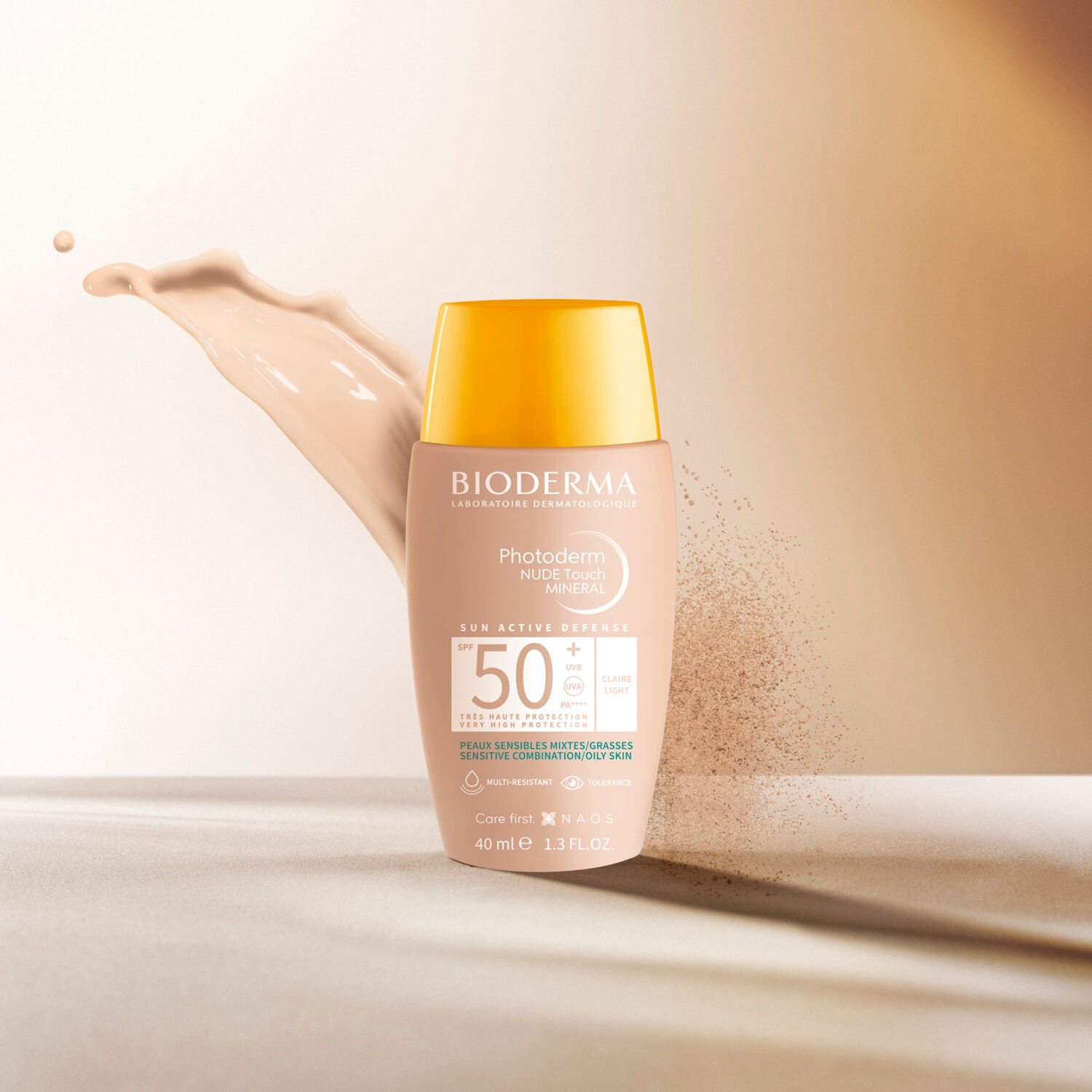 Bioderma Photoderm Nude Touch Soin Minéral Teinté Clair - Peaux Sensibles Mixtes/Grasses SPF50+ 40 ml