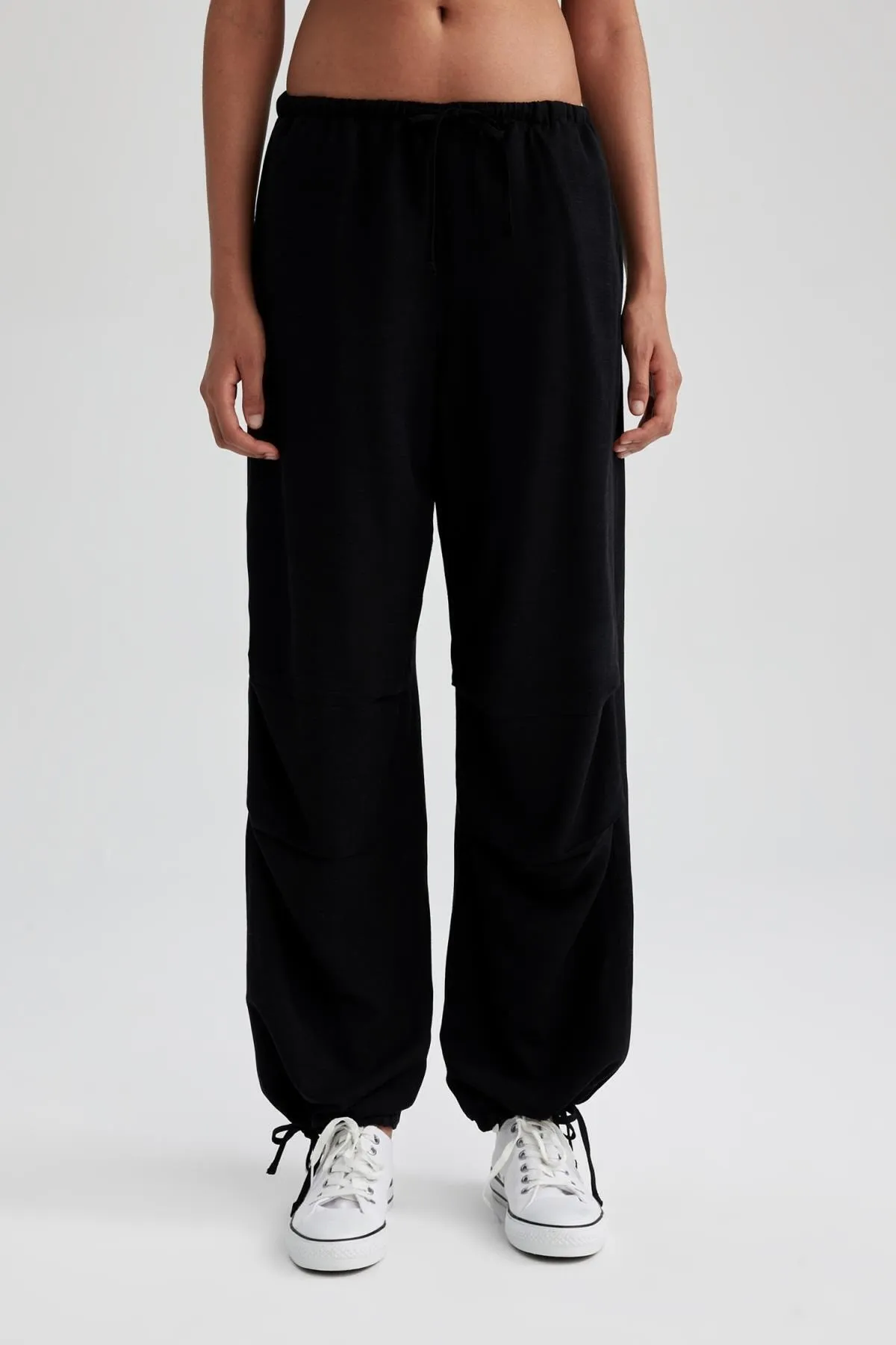 DeFacto  Hose aus Leinenmischung mit Fallschirmtasche und normaler Taille in Standardlänge A9488ax23hs